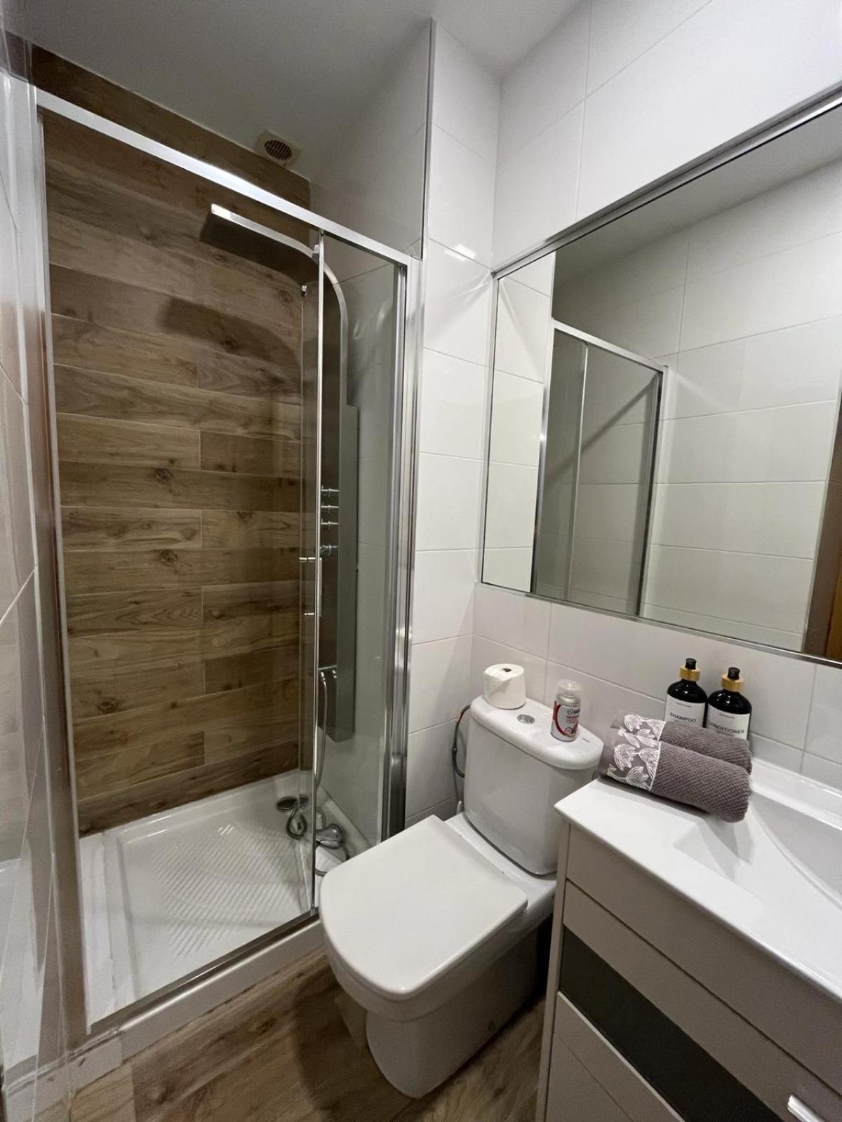 Home Suites Center Granada Dış mekan fotoğraf